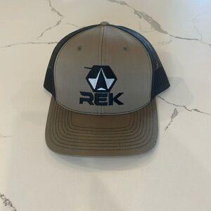 REK Broadheads Hat